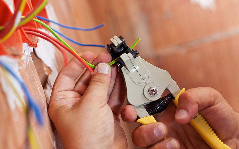 électricien à domicile Sèvres